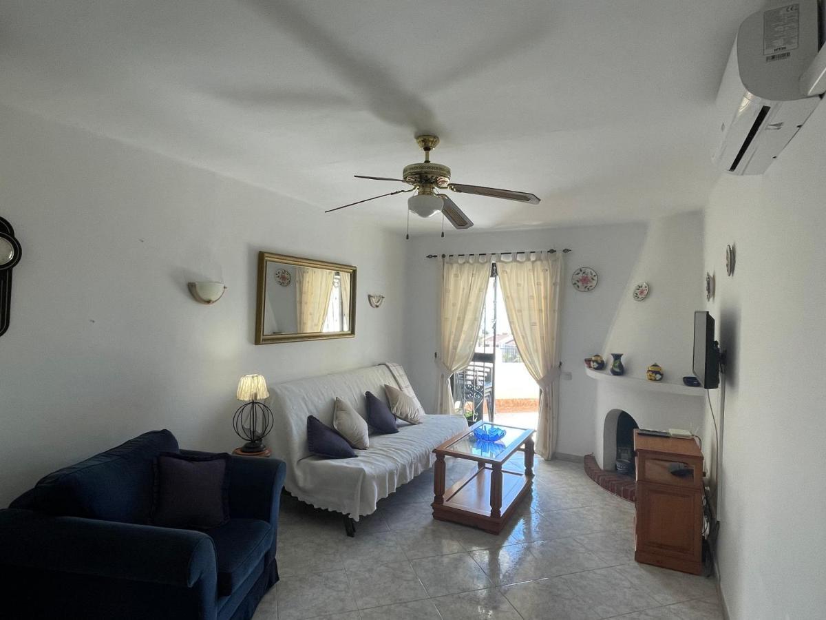 Apartment With Panoramic Views, San Juan De Capistrano, Nerja Chambre photo
